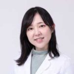 医師　佐藤 綾華